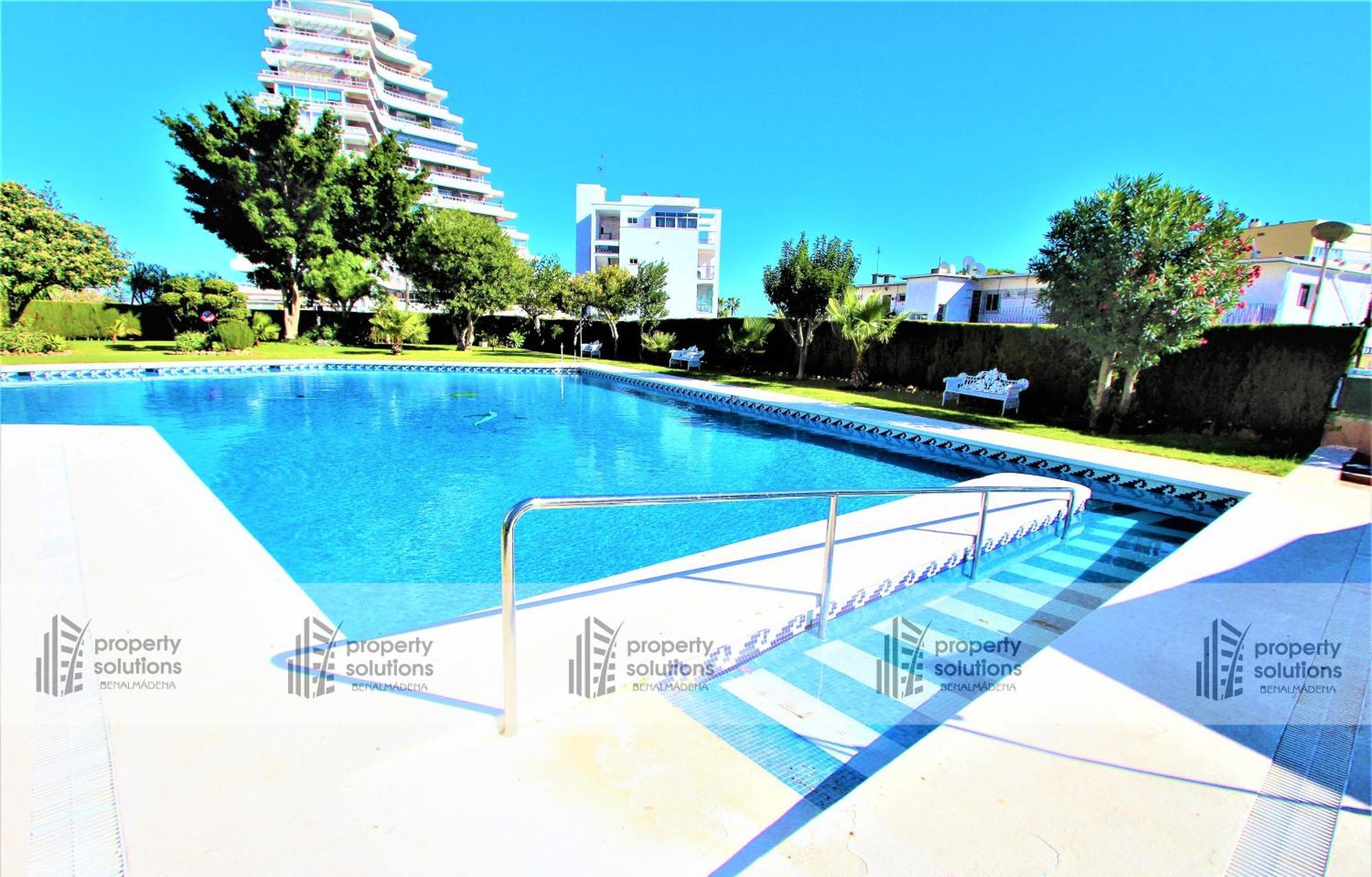 Delta Del Sur Apartamentos - Cerca De Tren, Restaurantes, Tiendas - Playa A 8 Min Caminando Benalmádena Extérieur photo